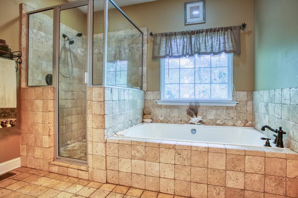 84 Hasty Path, Dallas GA  30157-8107 exterior