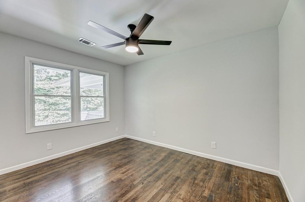 1893 Winthrop Dr, Atlanta GA  30331-1713 exterior