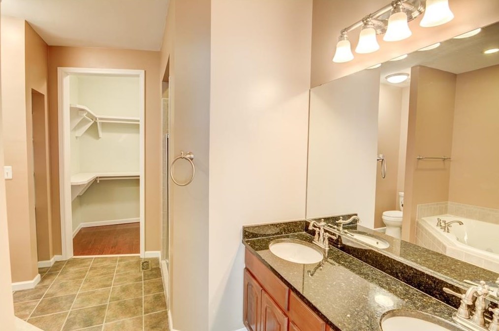 2310 Goodwood Blvd, Smyrna GA  30080-8207 exterior