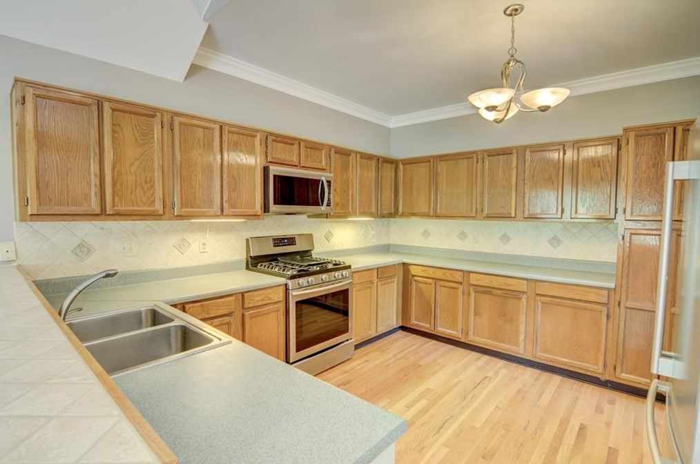 2310 Goodwood Blvd, Smyrna GA  30080-8207 exterior
