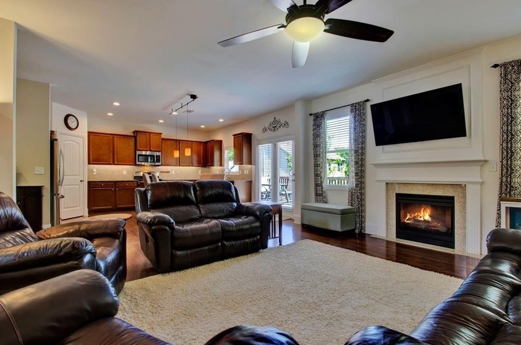 789 Springs Crest Dr, Dallas GA  30157-6595 exterior