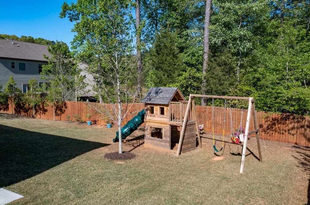 789 Springs Crest Dr, Dallas GA  30157-6595 exterior