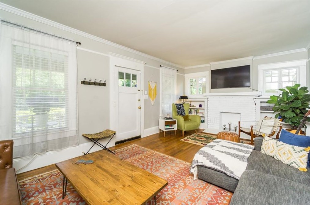 118 4th Ave, Decatur GA  30030-4849 exterior