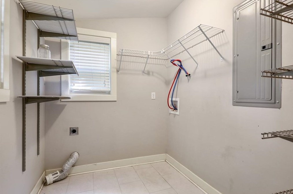 3410 Glenwood Rd, Decatur GA  30032-4408 exterior