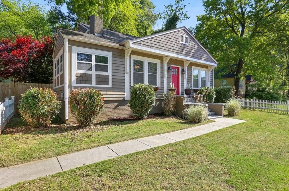 3410 Glenwood Rd, Decatur GA  30032-4408 exterior