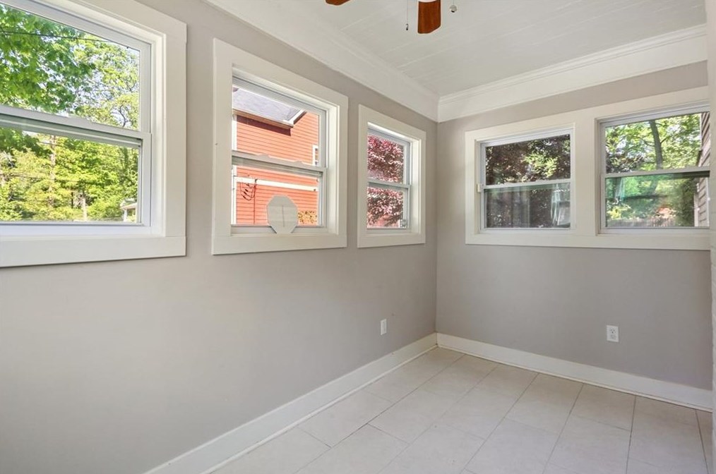 3410 Glenwood Rd, Decatur GA  30032-4408 exterior