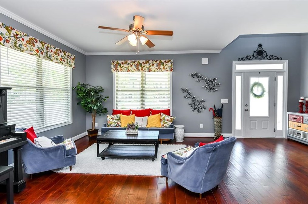 555 Trip St, Grayson GA  30017-7856 exterior