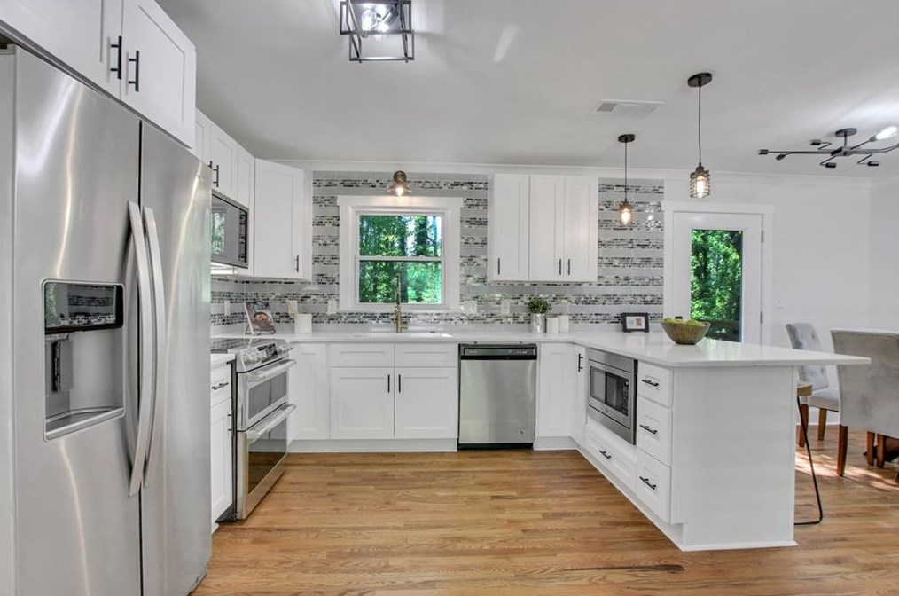 1964 Rena Cir, Atlanta GA  30311-4430 exterior