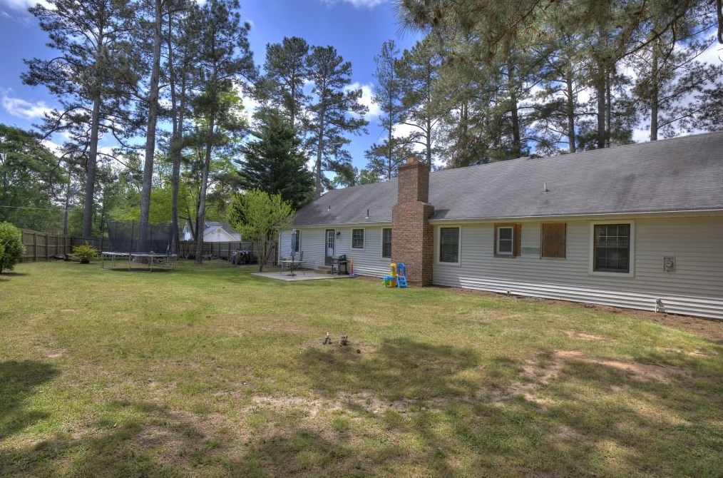 21 1st Ave, Dallas GA  30157-6378 exterior