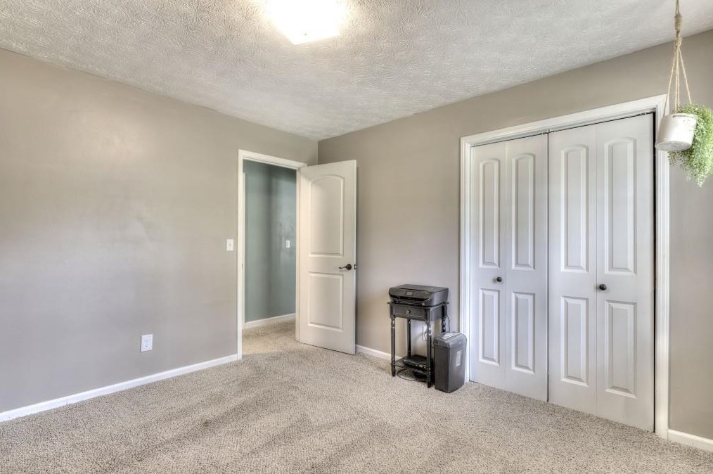 21 1st Ave, Dallas GA  30157-6378 exterior