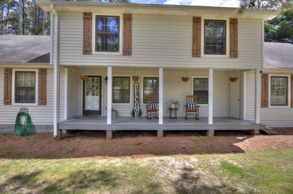 21 1st Ave, Dallas GA  30157-6378 exterior