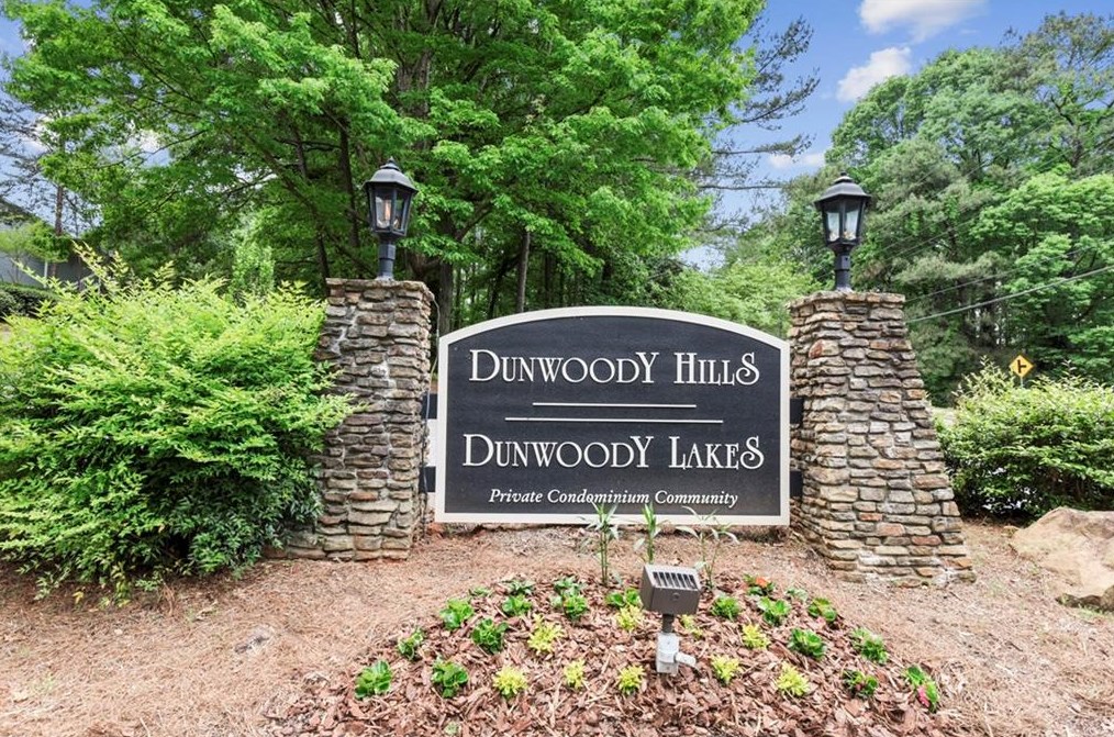 707 Vicksburg Pl, Atlanta GA  30350-3006 exterior