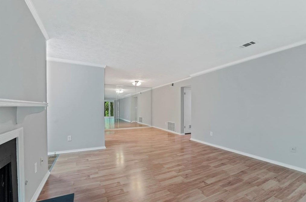 707 Vicksburg Pl, Atlanta GA  30350-3006 exterior