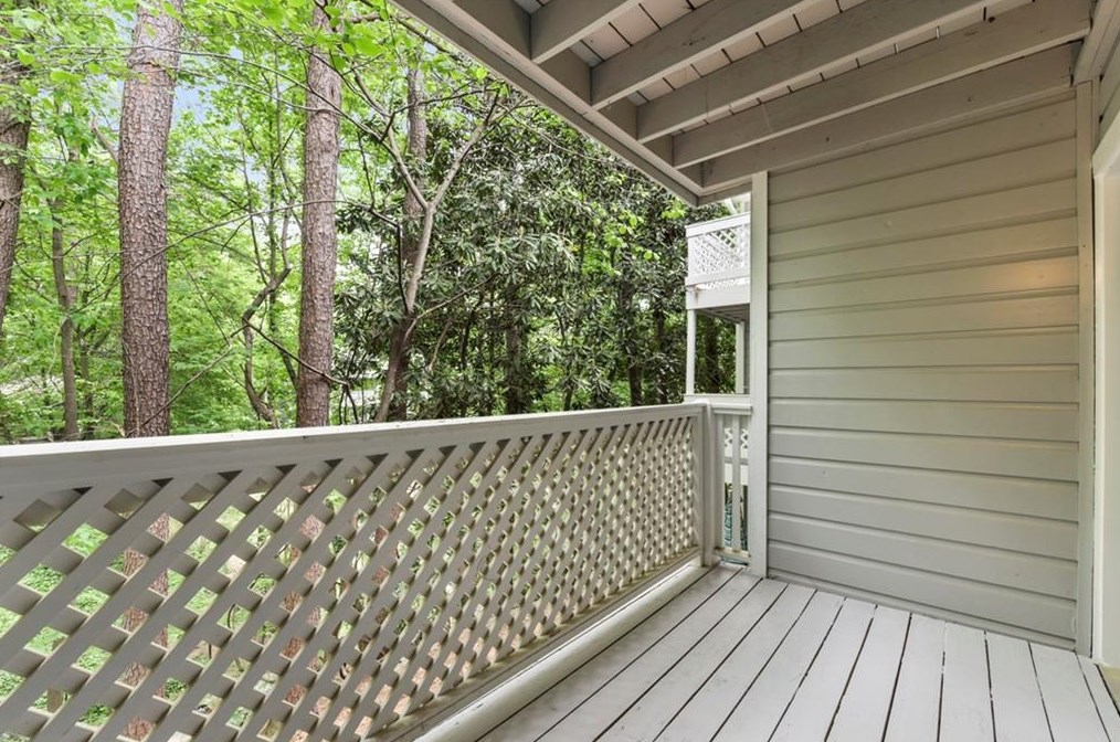 707 Vicksburg Pl, Atlanta GA  30350-3006 exterior