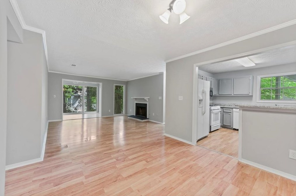 707 Vicksburg Pl, Atlanta GA  30350-3006 exterior