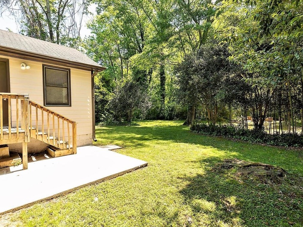 2865 Concord Dr, Decatur GA  30033-5010 exterior