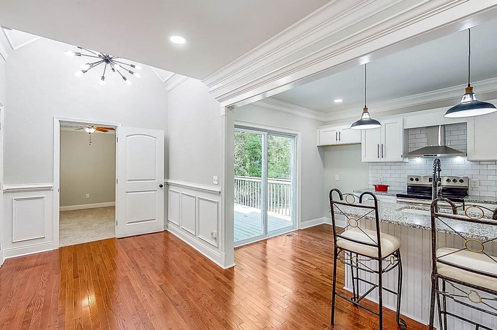 365 Peyton Rd, Atlanta GA  30311-2133 exterior