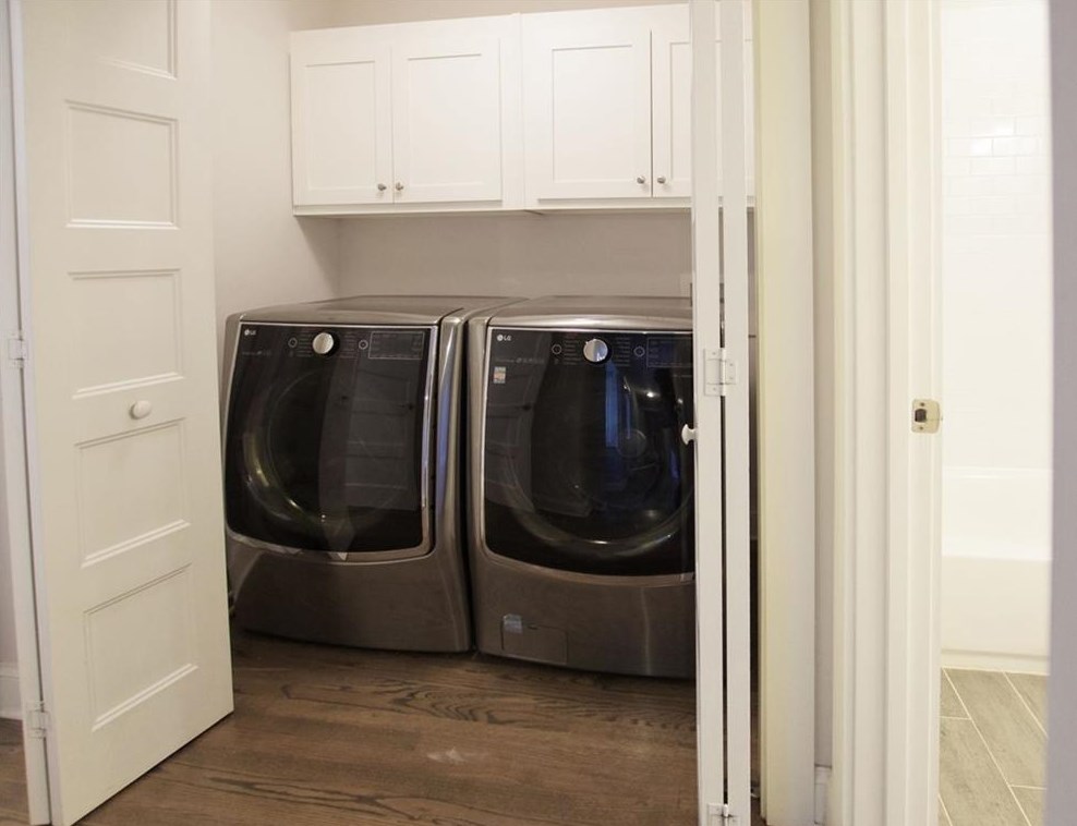 631 Lake Dr, Decatur GA  30030-3535 exterior