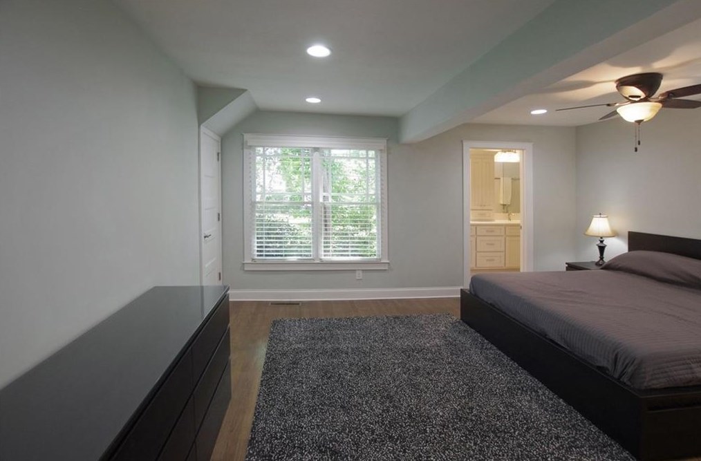 631 Lake Dr, Decatur GA  30030-3535 exterior