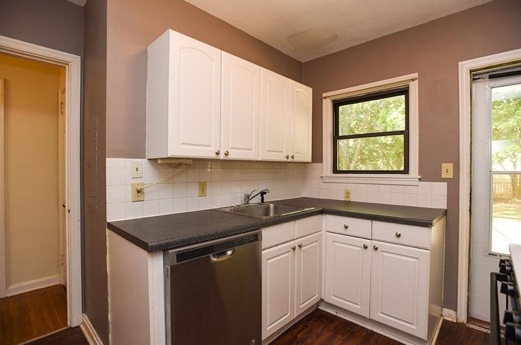 680 Medlock Rd, Decatur GA  30033-5536 exterior