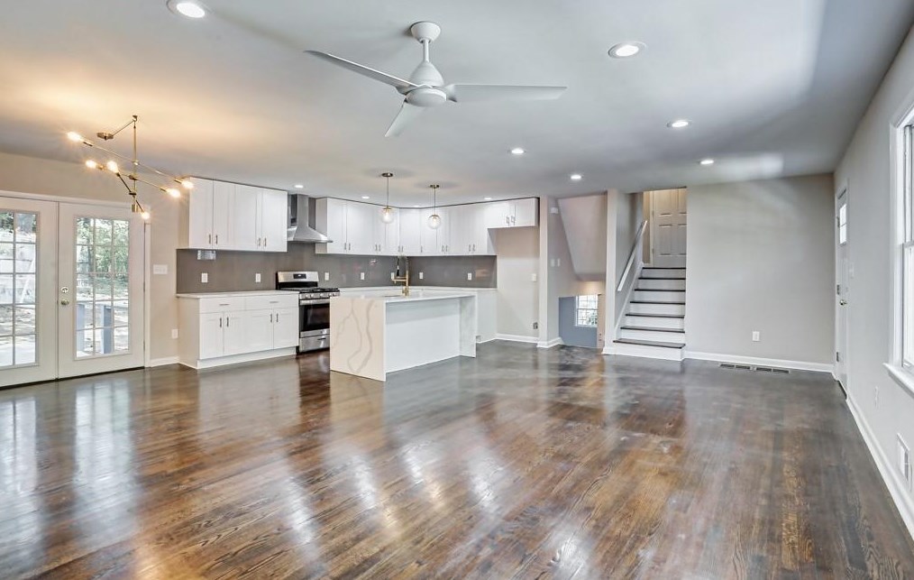 2281 Shamrock Dr, Decatur GA  30032-7142 exterior