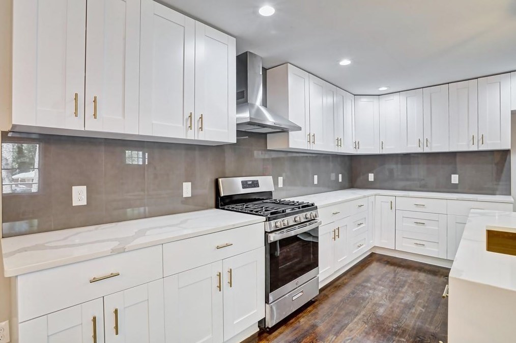 2281 Shamrock Dr, Decatur GA  30032-7142 exterior