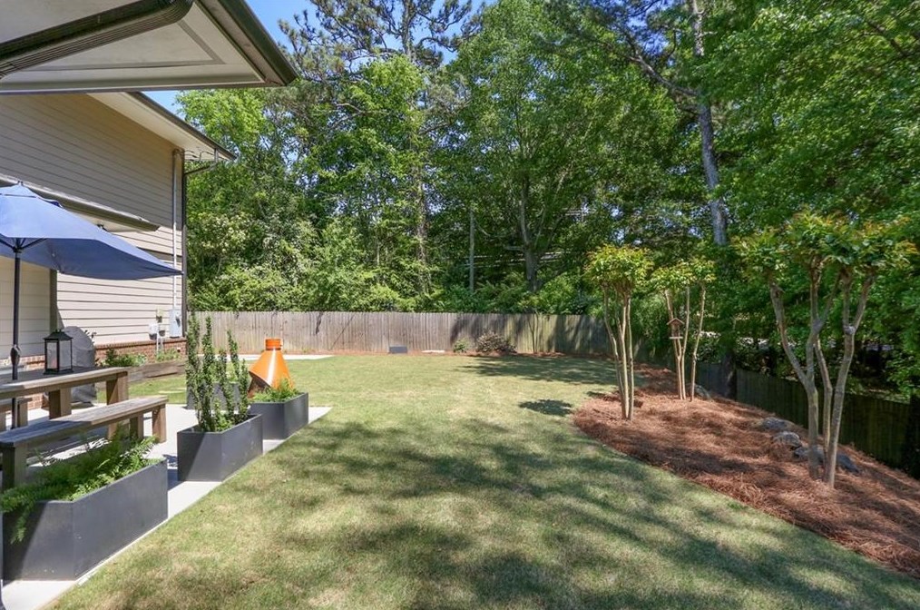 1139 Wimberly Rd, Atlanta GA  30319-2636 exterior