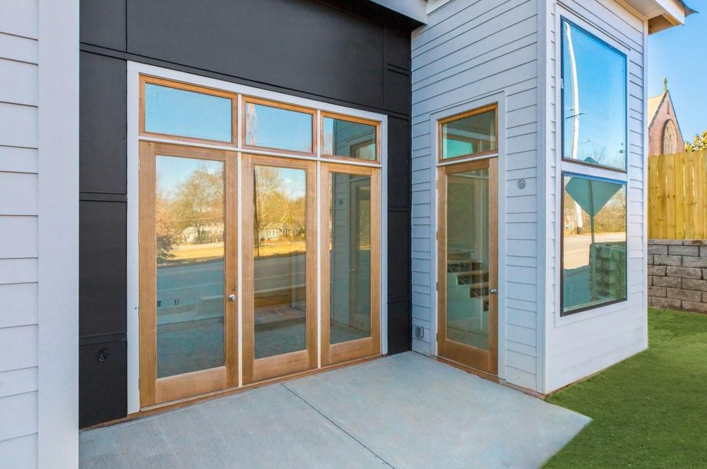 806 College Ave, Decatur GA  30030-3505 exterior