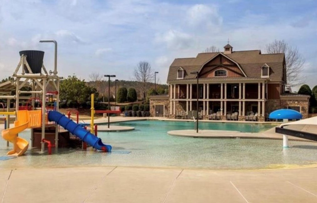 638 Bentleaf Dr, Dallas GA  30132-1129 exterior