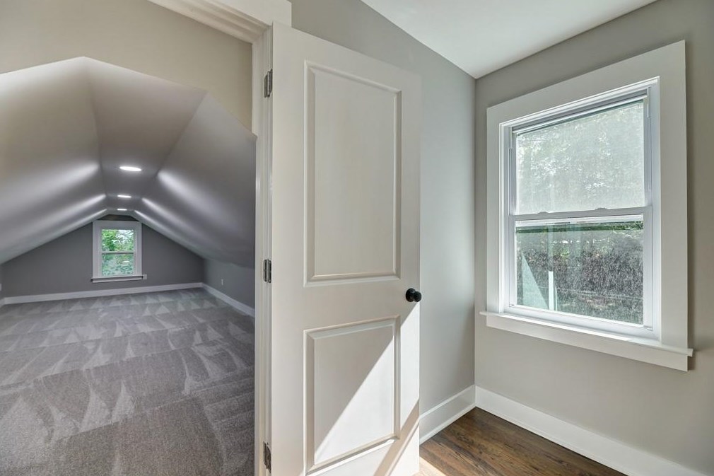 5625 Roberts Dr, Atlanta GA  30338-2733 exterior