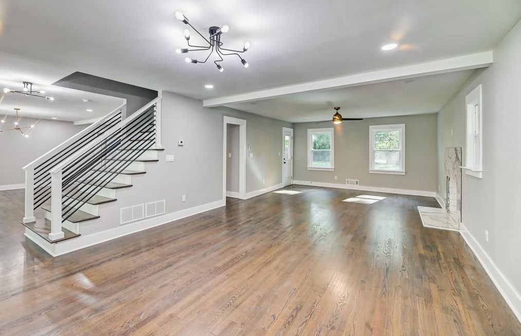 5625 Roberts Dr, Atlanta GA  30338-2733 exterior