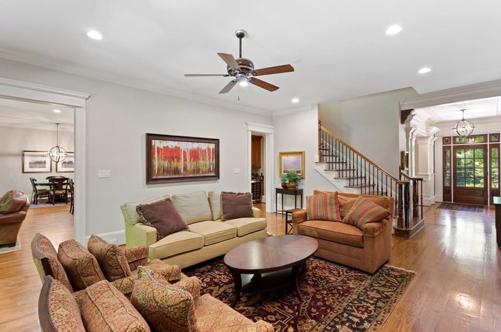 3389 Woodrow Way, Atlanta GA  30319-2448 exterior