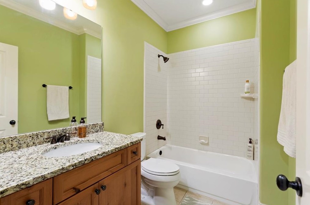 3389 Woodrow Way, Atlanta GA  30319-2448 exterior