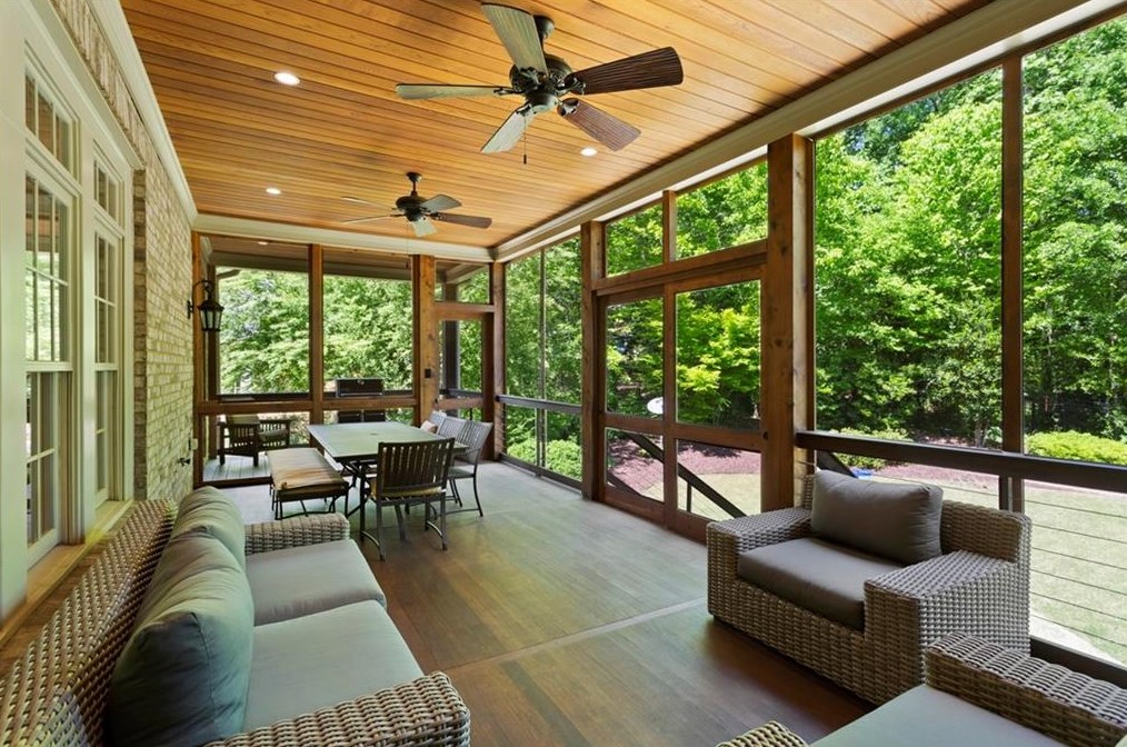 3389 Woodrow Way, Atlanta GA  30319-2448 exterior
