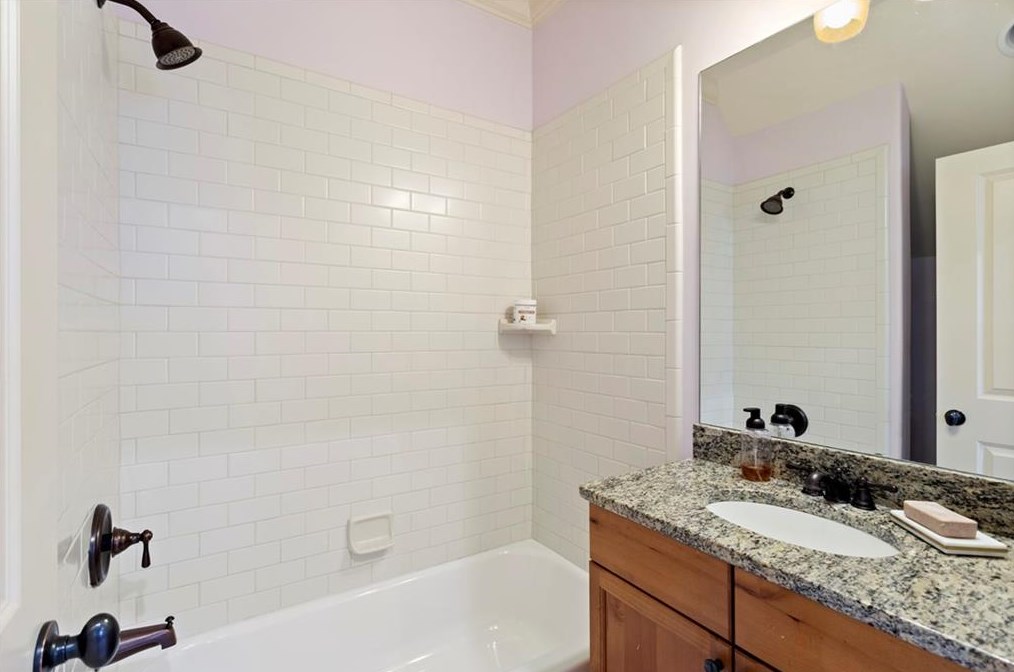 3389 Woodrow Way, Atlanta GA  30319-2448 exterior