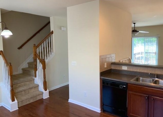 3628 Utoy Dr, Atlanta GA  30331-8617 exterior