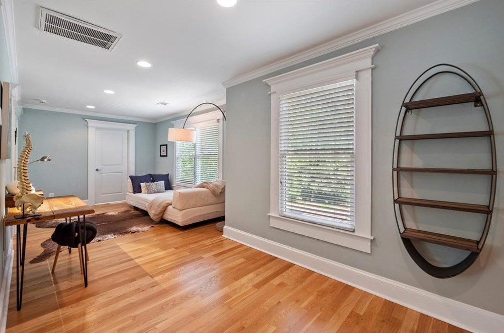 2505 Midway Rd, Decatur GA  30030-4565 exterior