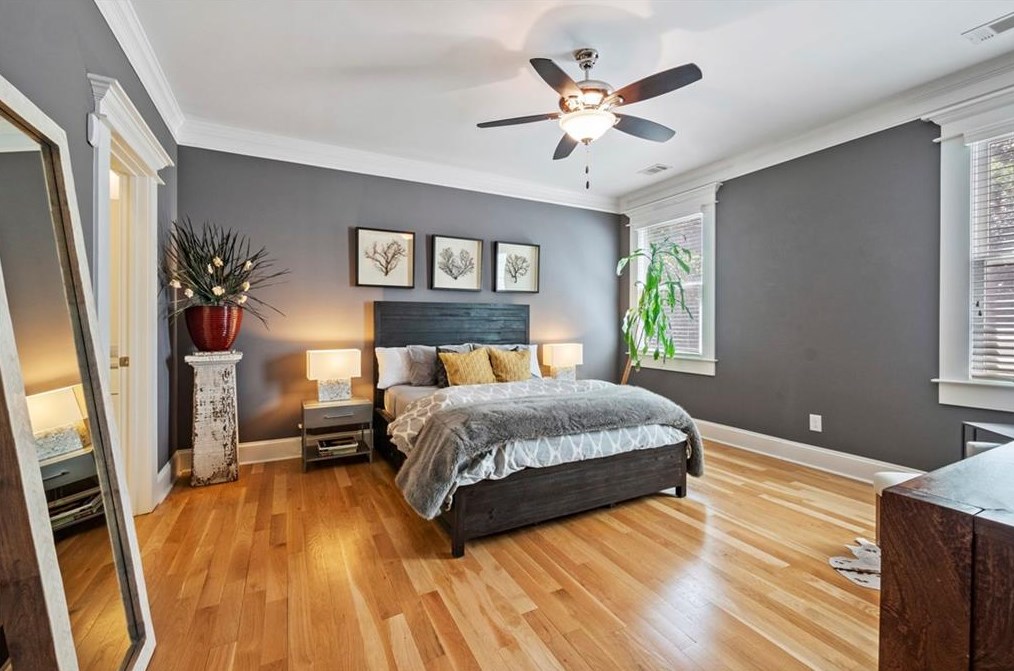 2505 Midway Rd, Decatur GA  30030-4565 exterior