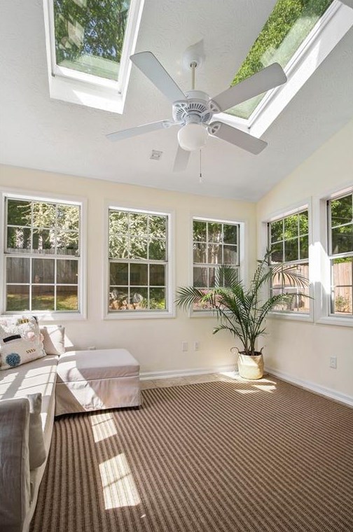 1098 Ashbury Dr, Decatur GA  30030-4165 exterior