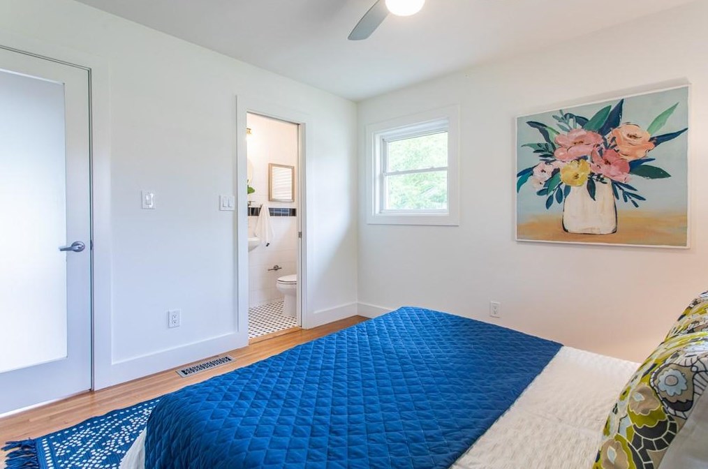 3093 Mount Olive Dr, Decatur GA  30033-3027 exterior