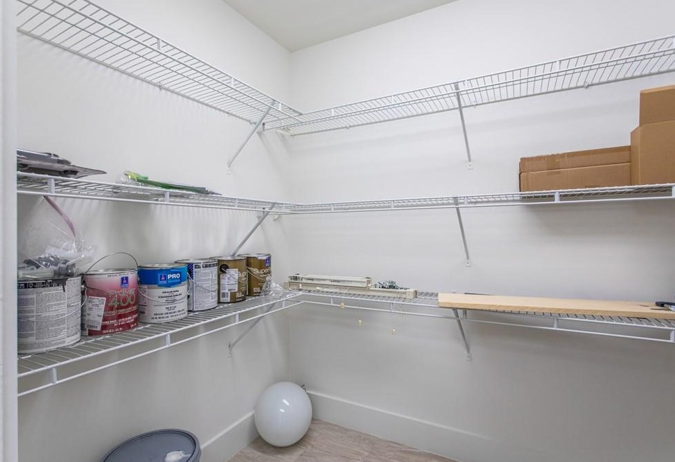 3093 Mount Olive Dr, Decatur GA  30033-3027 exterior