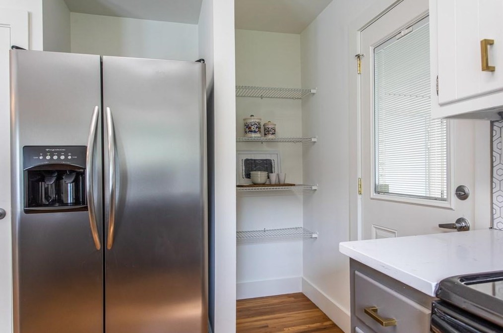 3093 Mount Olive Dr, Decatur GA  30033-3027 exterior