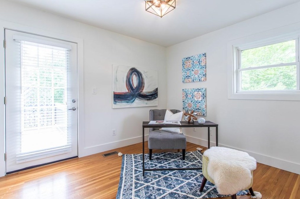 3093 Mount Olive Dr, Decatur GA  30033-3027 exterior