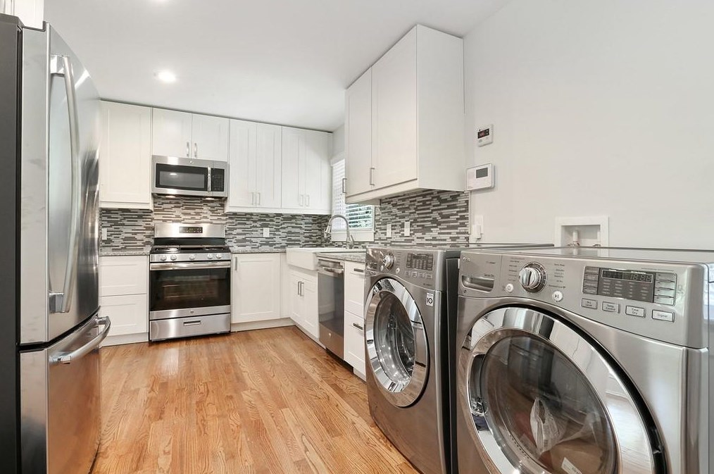 3127 Beech Dr, Decatur GA 30032-2400 exterior