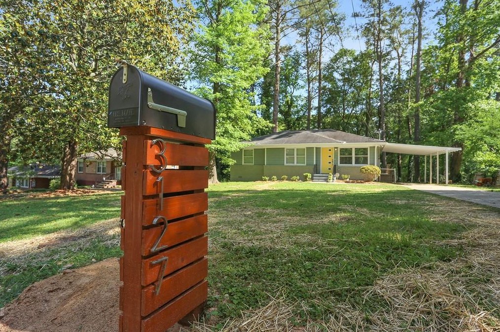 3127 Beech Dr, Decatur GA 30032-2400 exterior