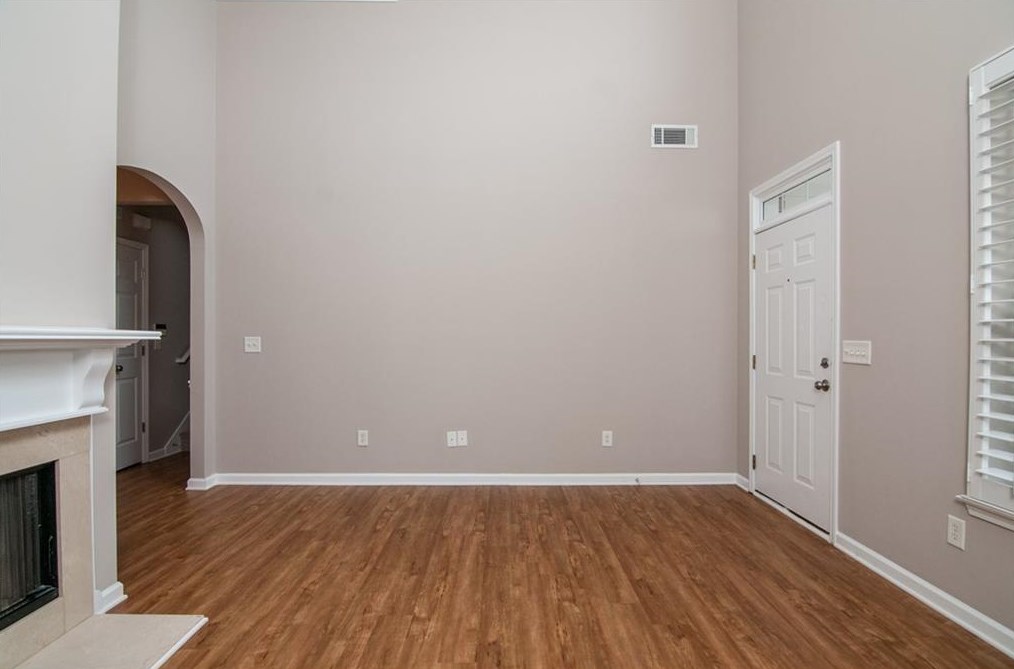 6491 Portside Way, Flowery Branch GA  30542-5697 exterior