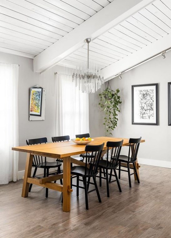 676 Webster Dr, Decatur GA  30033-5433 exterior