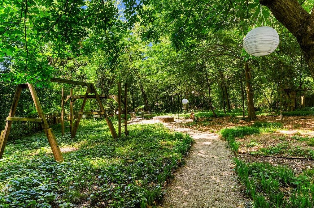 142 Superior Ave, Decatur GA  30030-1813 exterior