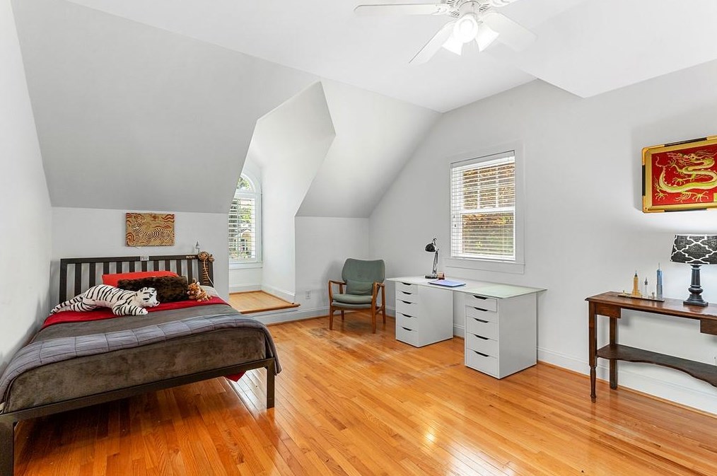 142 Superior Ave, Decatur GA  30030-1813 exterior