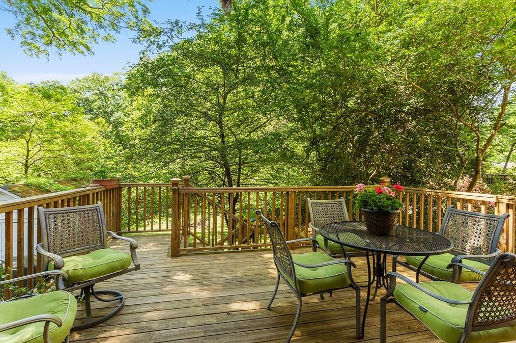 142 Superior Ave, Decatur GA  30030-1813 exterior